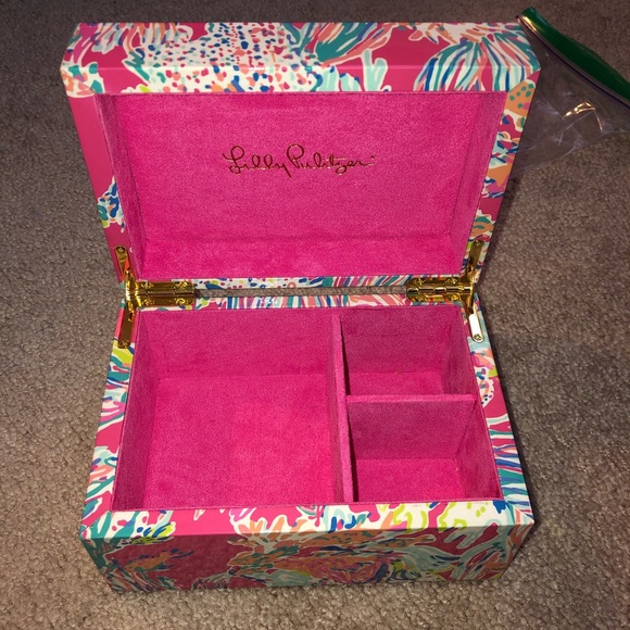 Lilly Pulitzer Jewelry - Lily Pulitzer Jewelry Box! PRICE DROP!